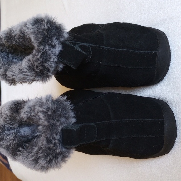 Softwalk Helena Faux Fur Suede Booties 7.5W Black Grey - Picture 7 of 9